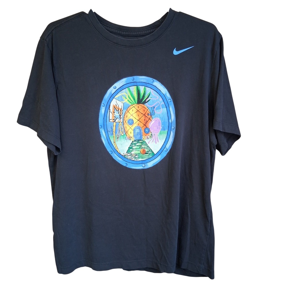 Nike/Spongebob Collab‎ Kyrie Irving Black SS Large Dri-Fit EUC
